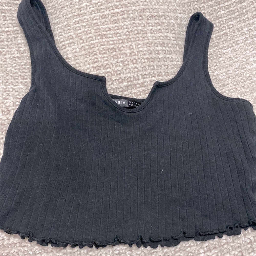 Black crop top